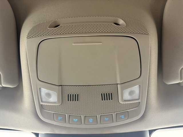 Used 2024 Ford Expedition Max XLT image 16