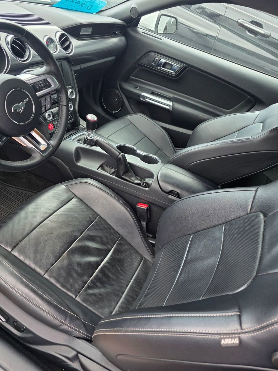 Used 2016 Ford Mustang GT w/ GT Performance Package image 8