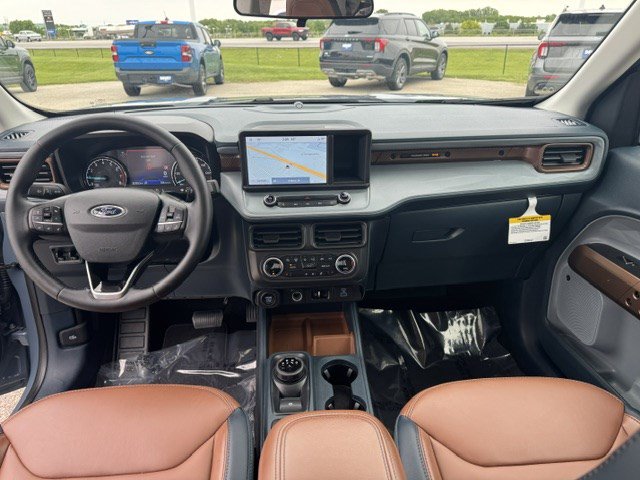 Used 2024 Ford Maverick Lariat w/ 4K Tow Package AWD/4WD image 32