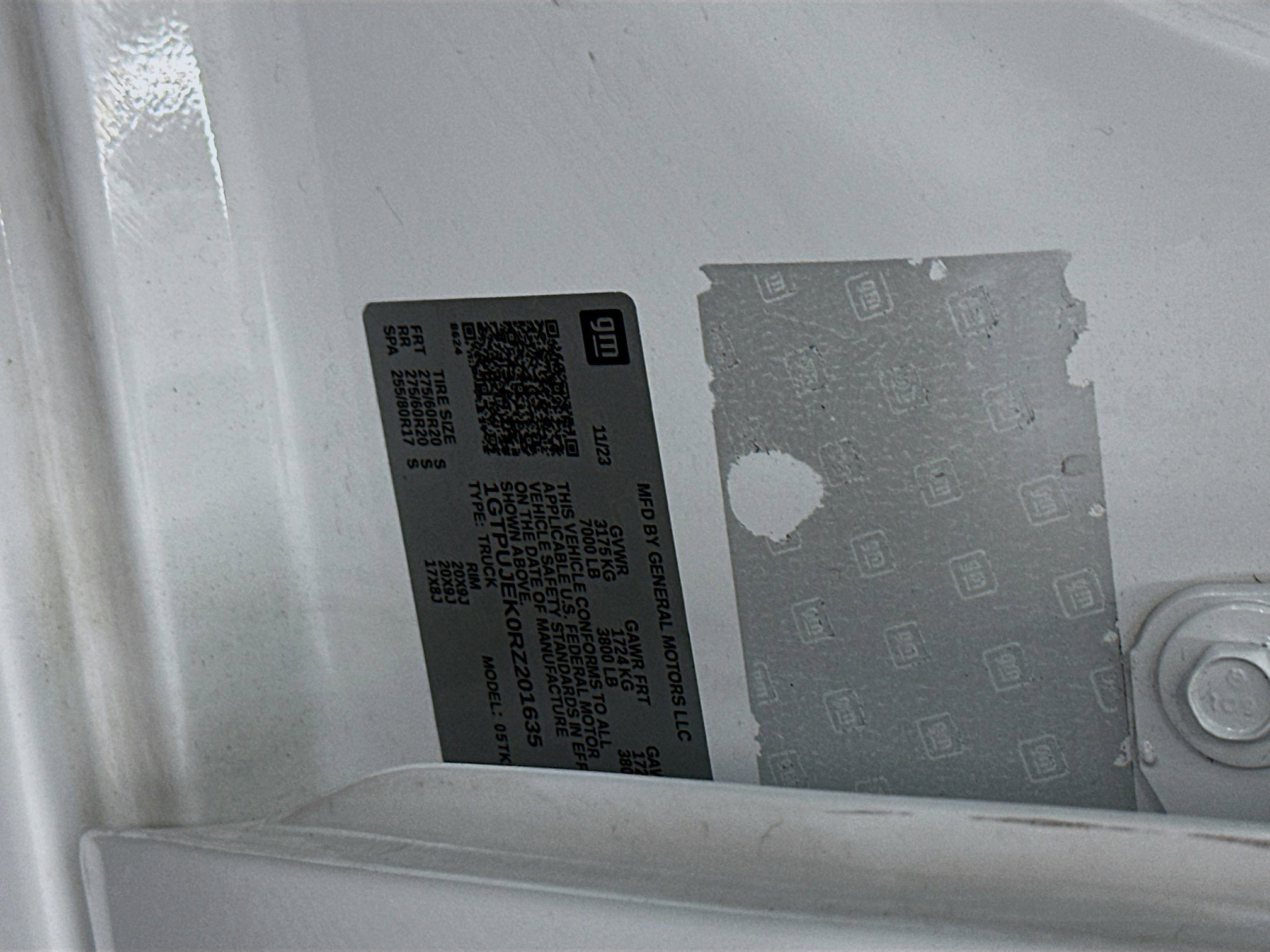 Used 2024 GMC Sierra 1500 Elevation image 12