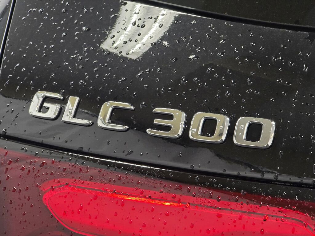 New 2026 Mercedes-Benz GLC 300 4MATIC image 21