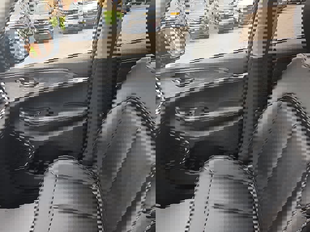 Used 2024 Jeep Grand Cherokee Limited 4xe image 25