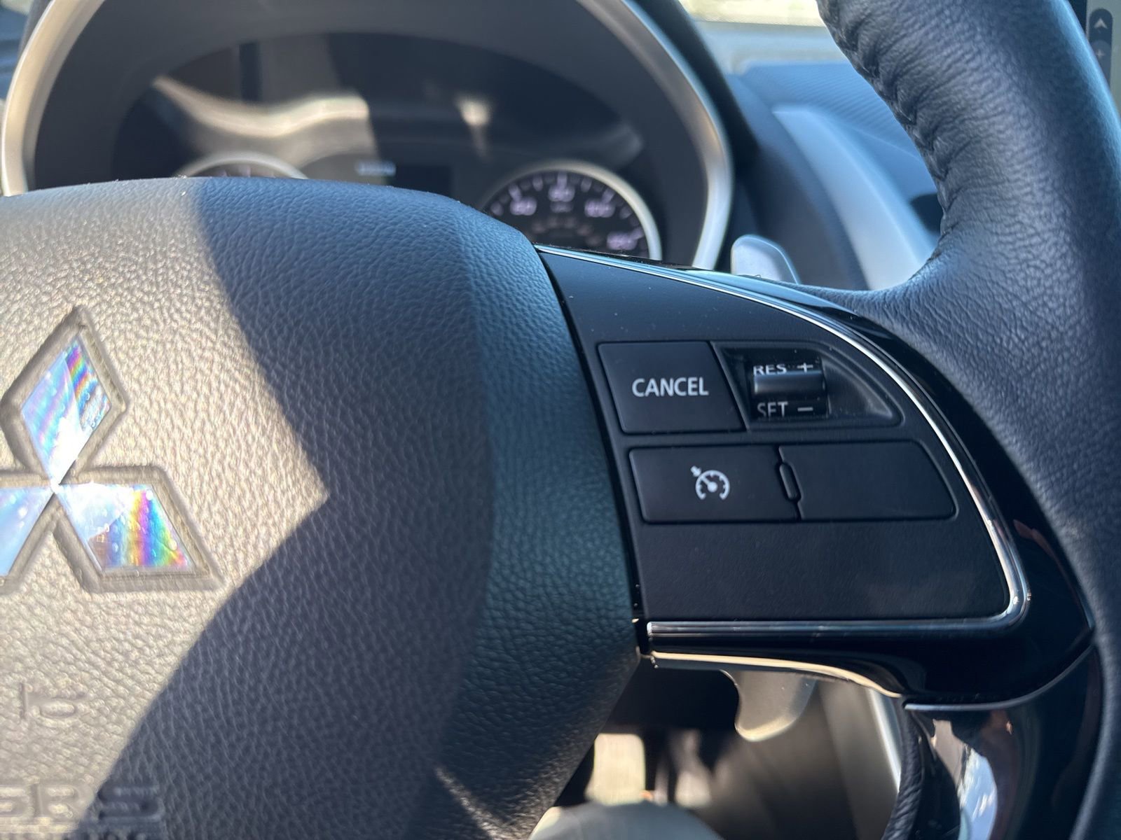 Used 2022 Mitsubishi Eclipse Cross SE image 17