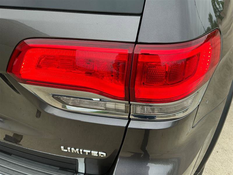 Used 2014 Jeep Grand Cherokee Limited AWD/4WD image 21
