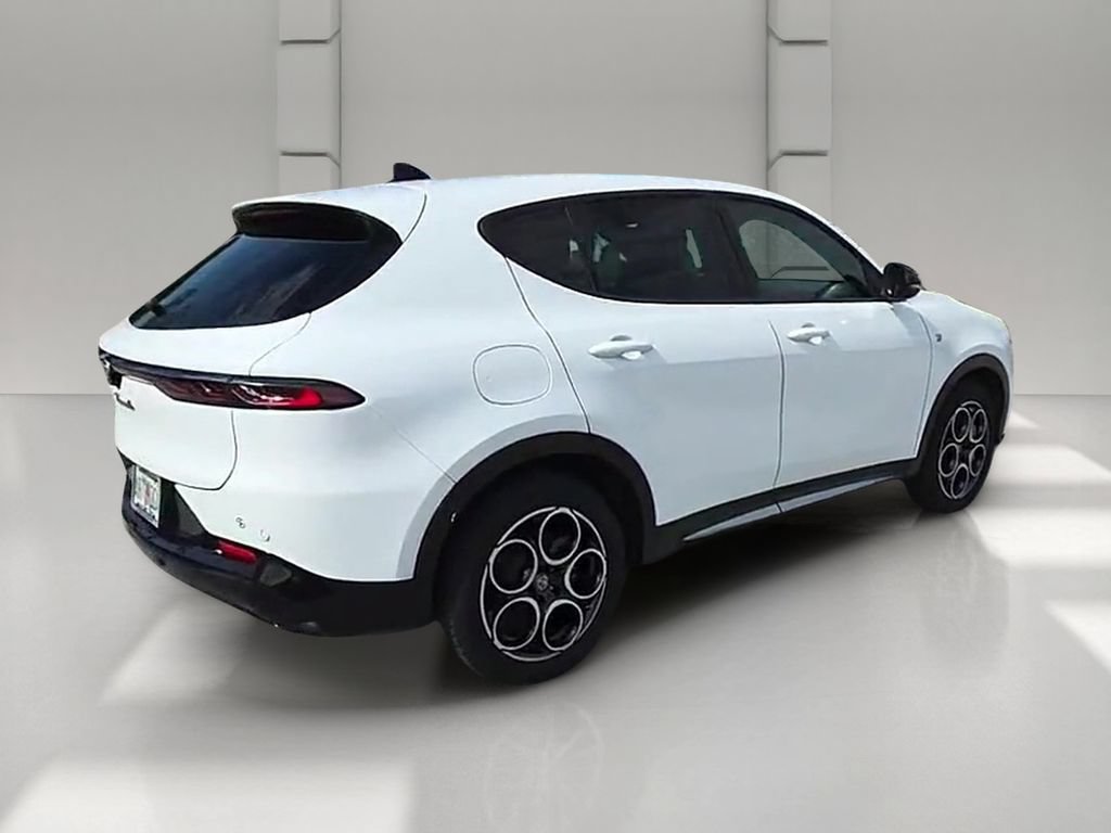 Used 2024 Alfa Romeo Tonale Ti AWD/4WD image 47