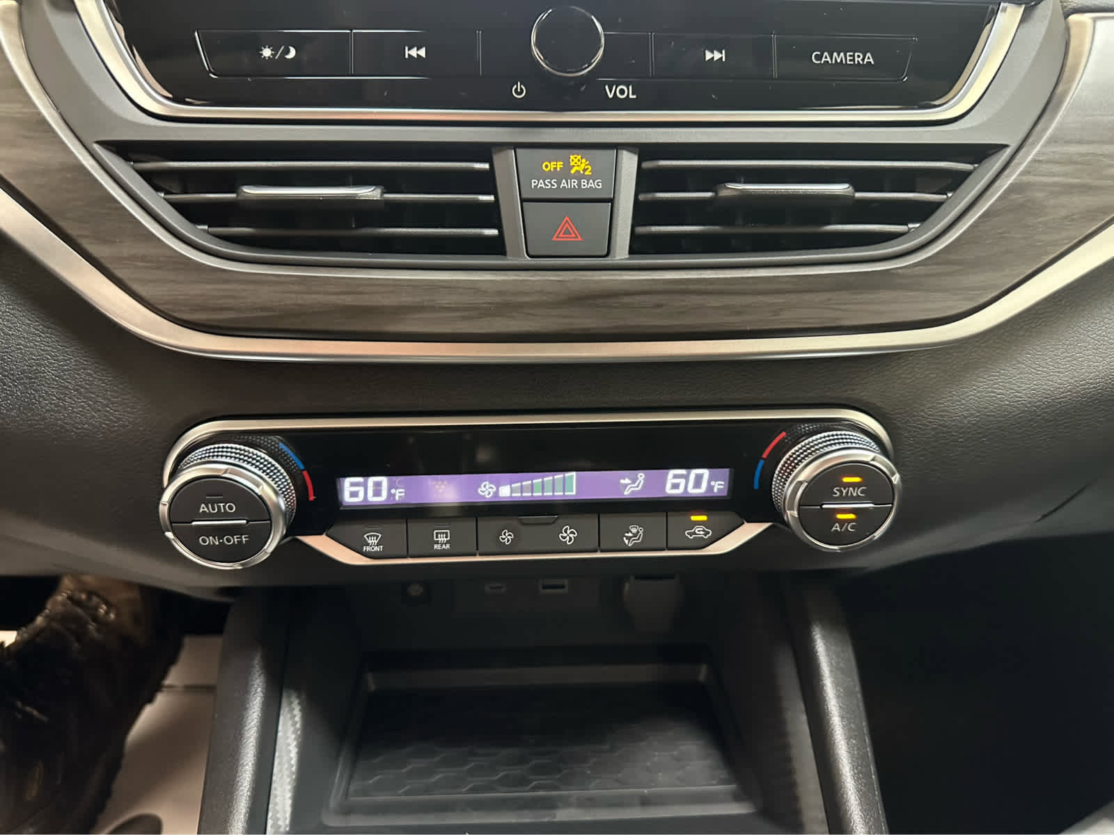New 2025 Nissan Altima 2.5 SV AWD/4WD image 19
