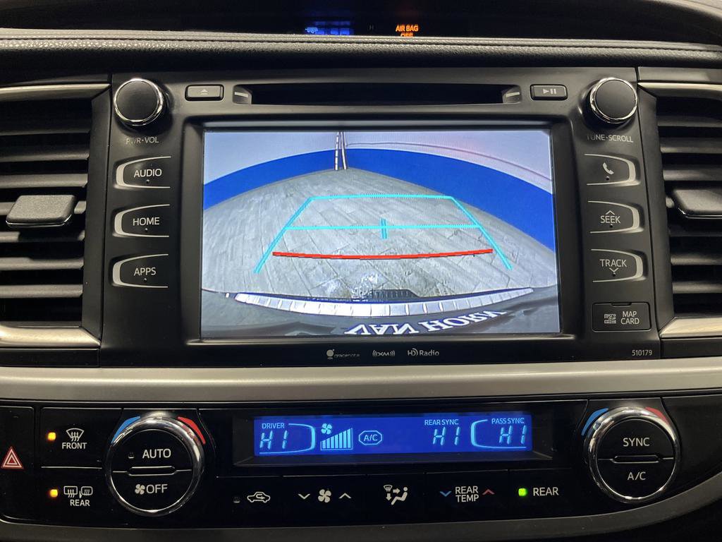 Used 2017 Toyota Highlander XLE AWD/4WD image 10