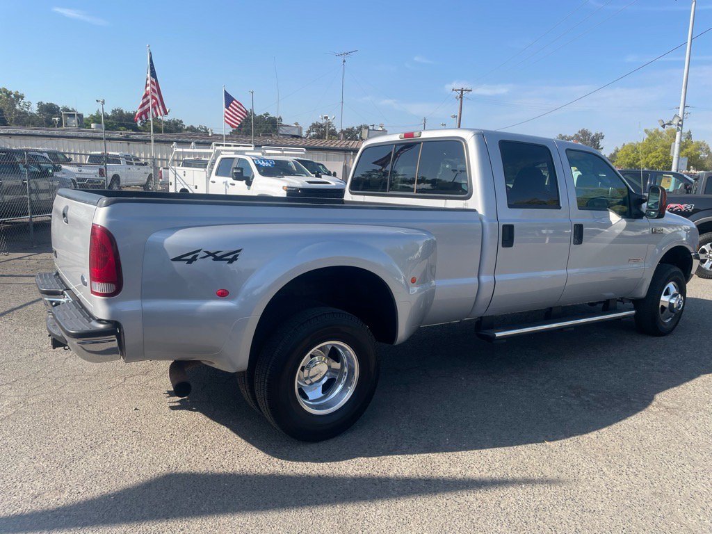 Used 2004 Ford F350 XLT AWD/4WD image 4