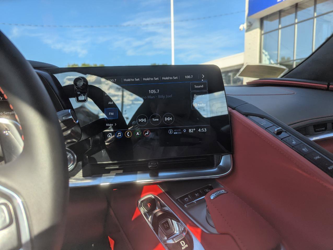 Used 2023 Chevrolet Corvette Stingray Premium Conv w/ Z51 Performance Package RWD image 31