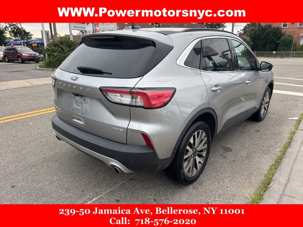 Used 2021 Ford Escape Titanium image 5