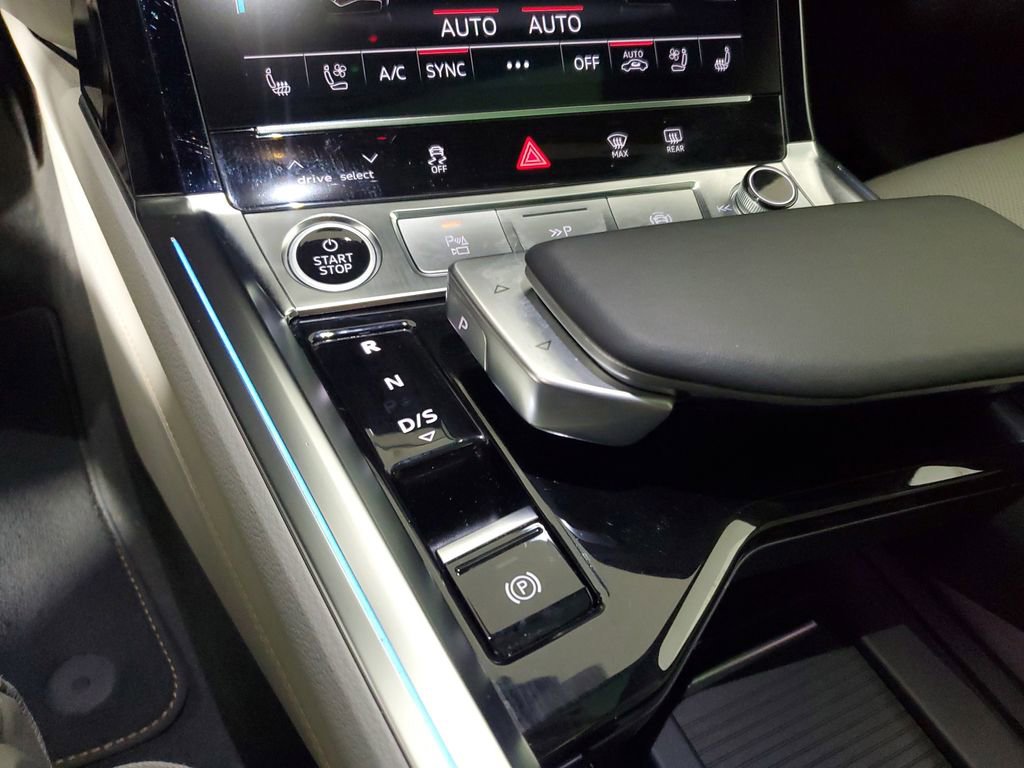 Certified 2024 Audi Q8 e-tron Prestige w/ Prestige Package AWD/4WD image 30