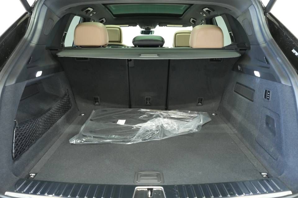 Certified 2026 Porsche Cayenne AWD/4WD image 27