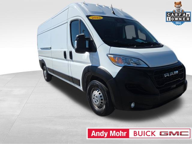 Used 2025 RAM ProMaster 2500 w/ Convenience Group FWD image 3