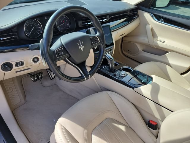 Used 2022 Maserati Quattroporte Modena RWD image 24
