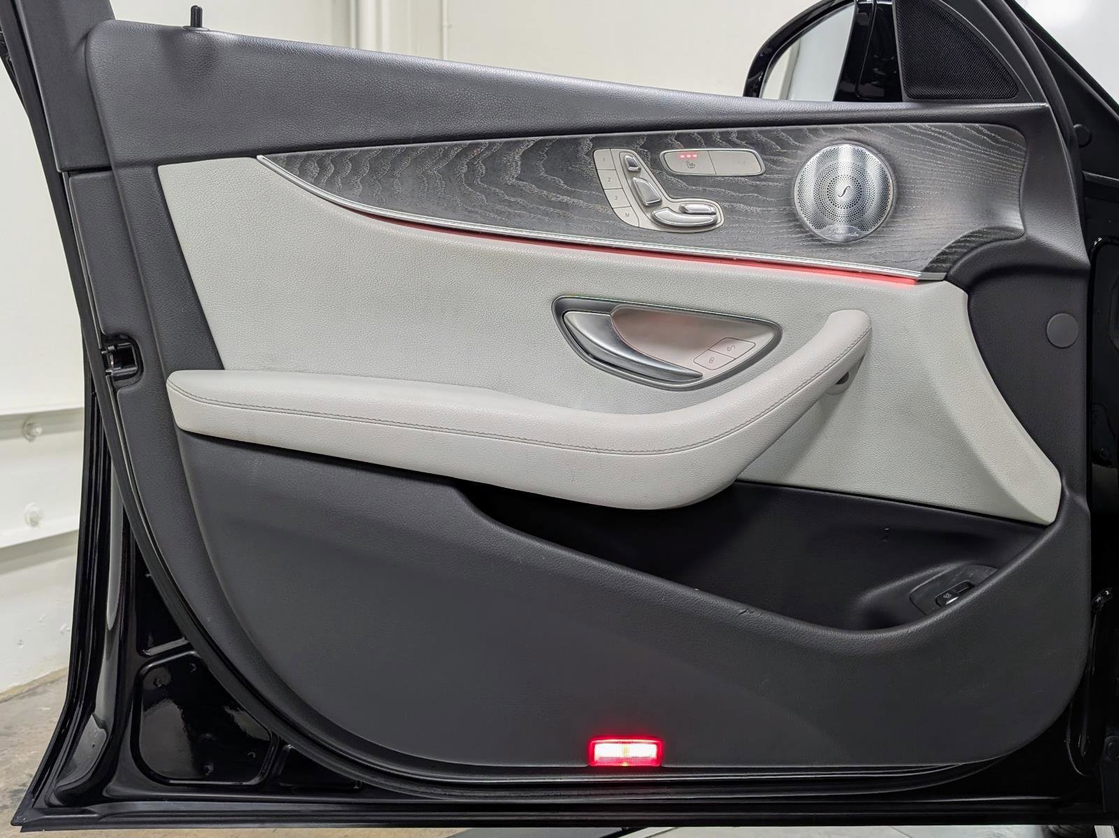 Used 2021 Mercedes-Benz E 450 4MATIC Sedan w/ Premium Package image 12