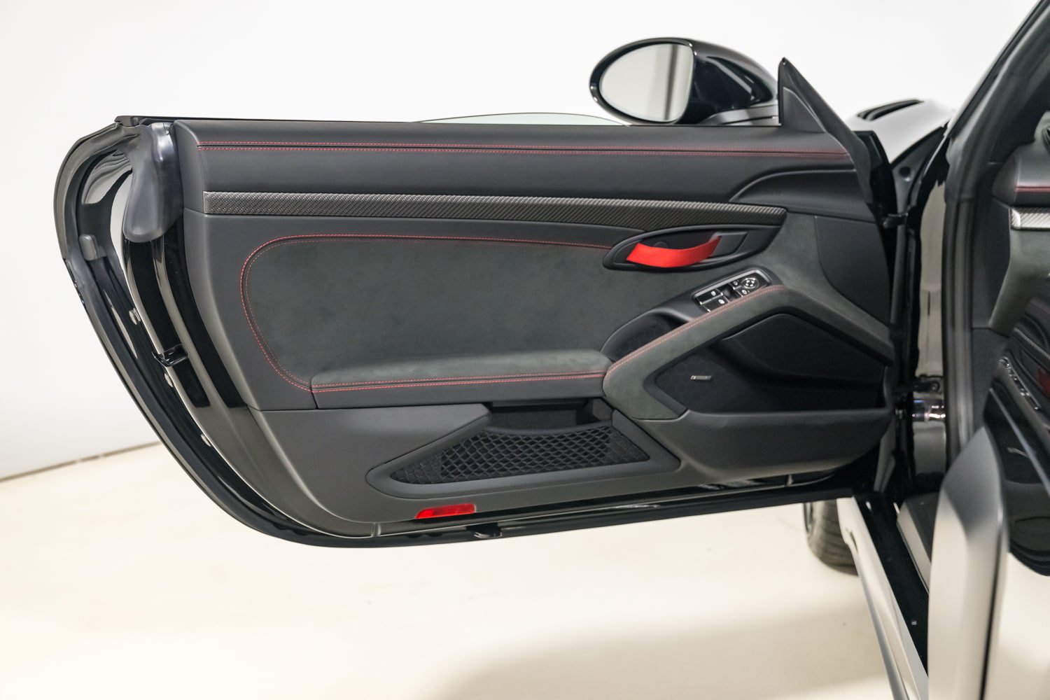 Used 2024 Porsche 718 Boxster Spyder RS w/ Light Design Package RWD image 27