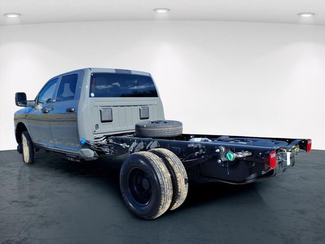 New 2026 RAM 3500 Tradesman image 7