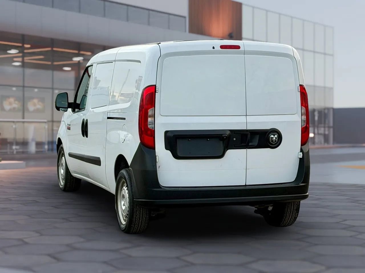 Used 2018 RAM ProMaster City Tradesman image 8