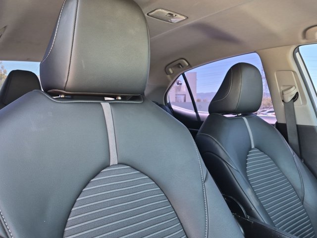Used 2024 Toyota Camry SE FWD image 18