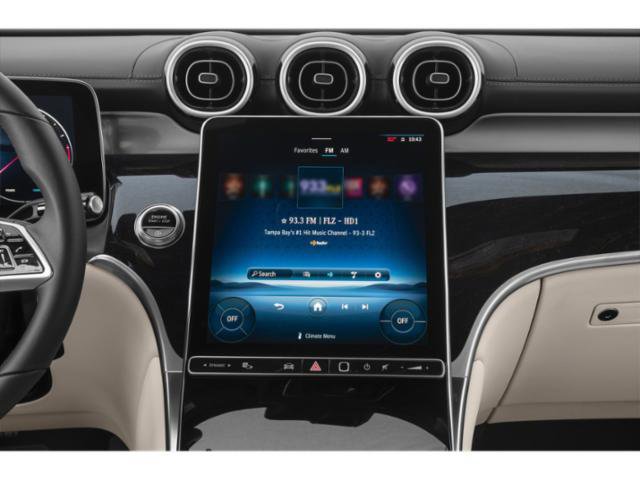 Used 2024 Mercedes-Benz GLC 300 4MATIC image 10