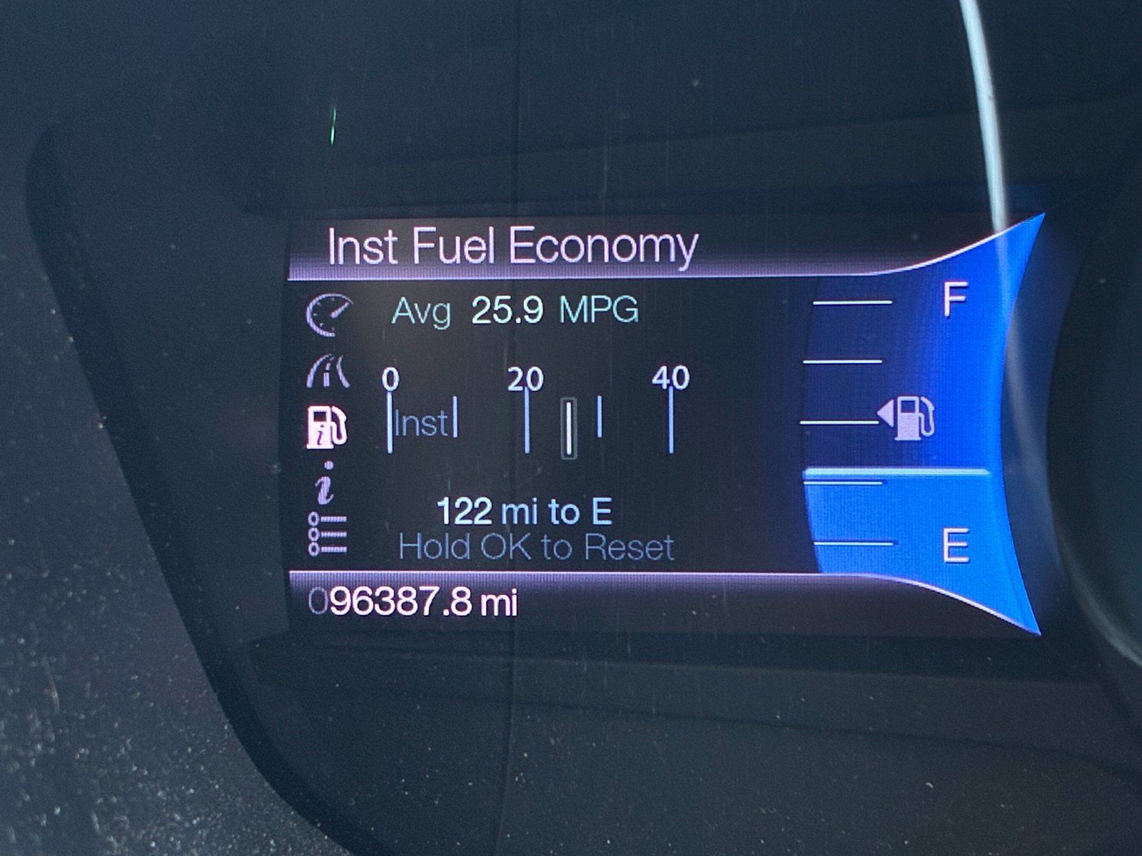 Used 2013 Ford Fusion SE FWD image 8