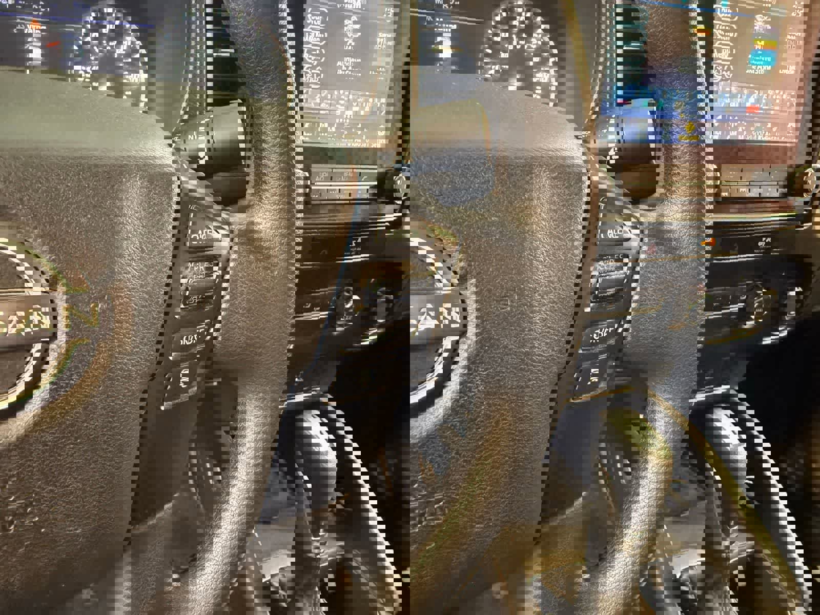 Used 2022 Nissan Frontier S w/ Technology Package image 25