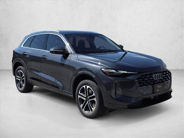 New 2025 Audi Q5 Premium w/ Convenience Package AWD/4WD image 3