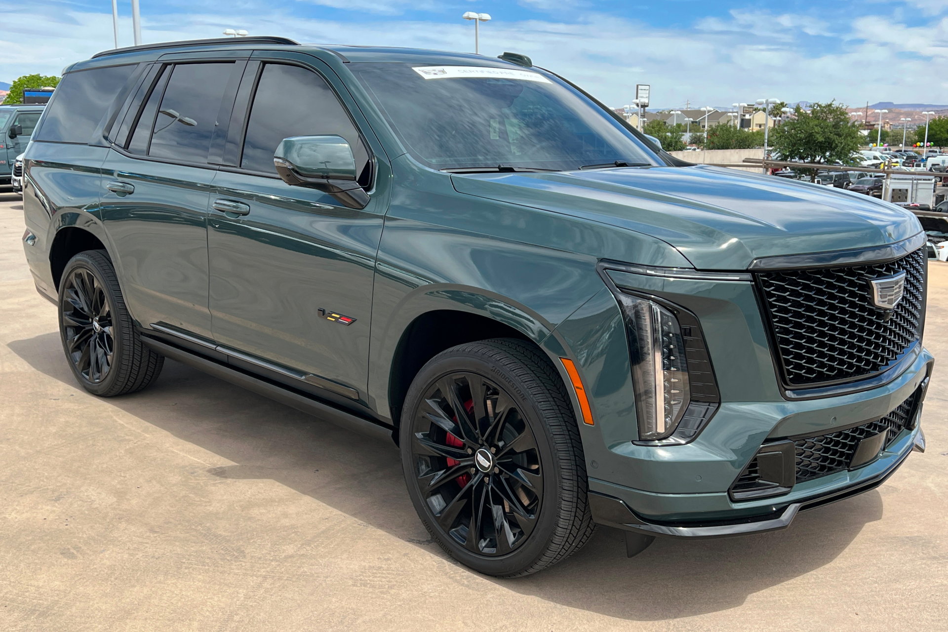 Certified 2025 Cadillac Escalade V w/ LPO, ONYX Package AWD/4WD image 8
