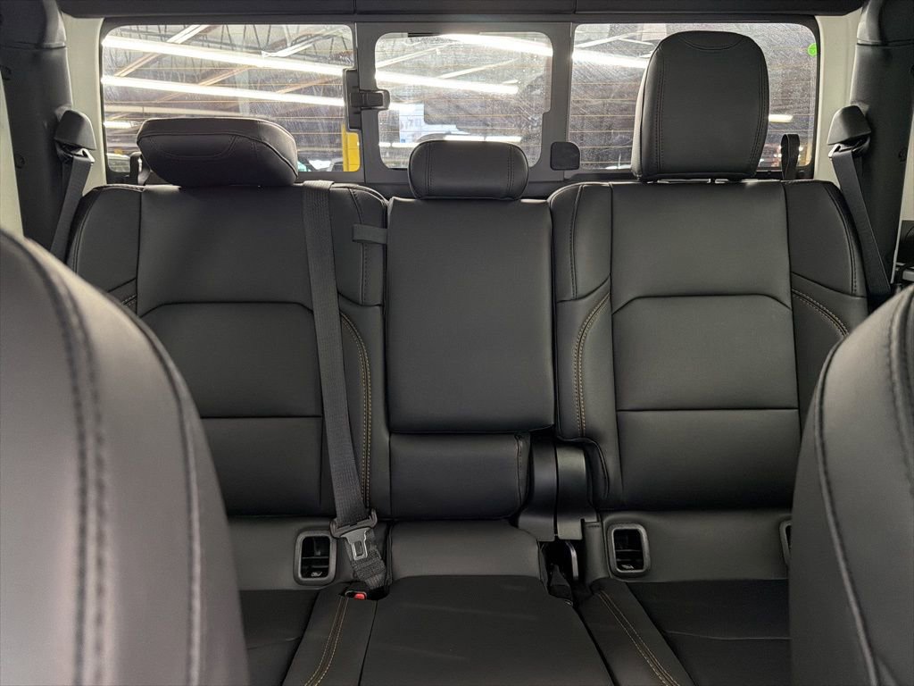 New 2026 Jeep Gladiator Sport image 19