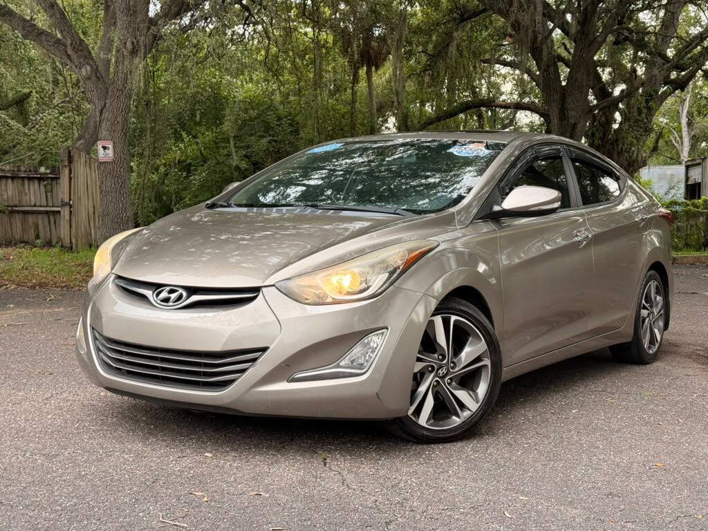 Used 2015 Hyundai Elantra Limited w/ Option Group 05 FWD image 1