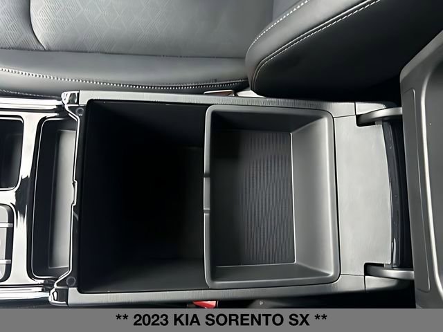 Used 2023 Kia Sorento SX image 40