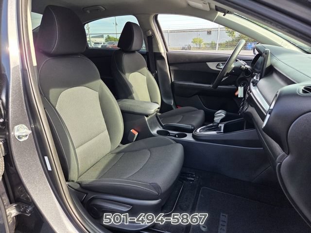 Used 2022 Kia Forte LXS FWD image 15