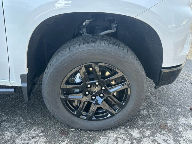 Used 2025 Chevrolet Silverado 1500 LT Trail Boss w/ Convenience Package II image 13