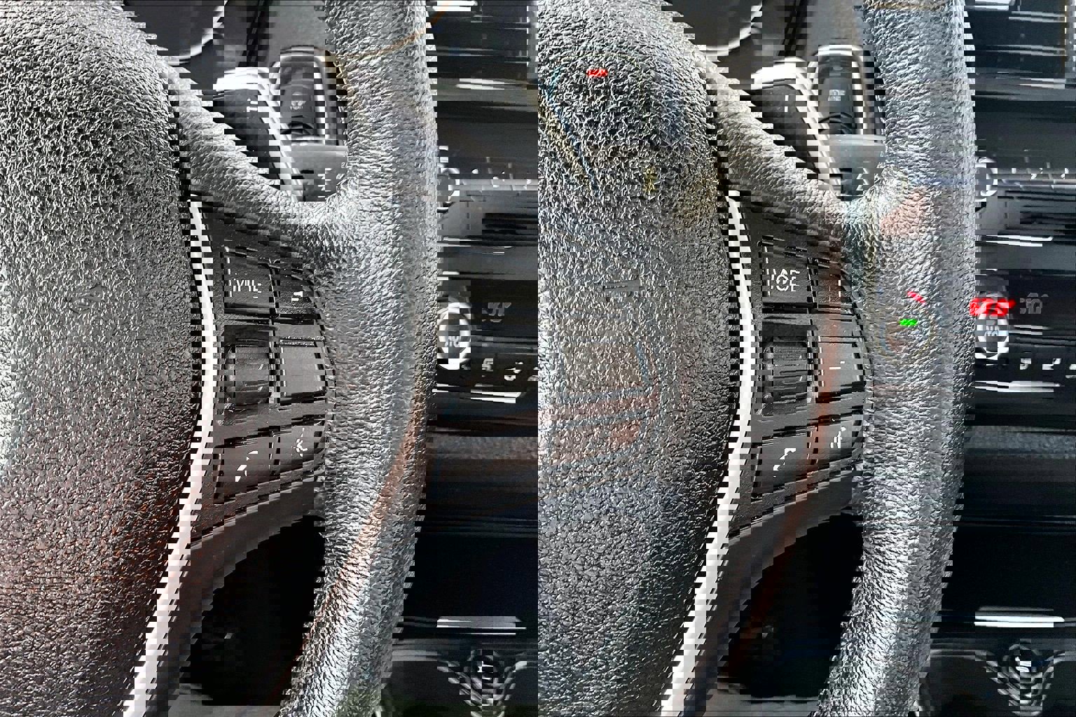 Used 2015 BMW 228i Coupe image 17