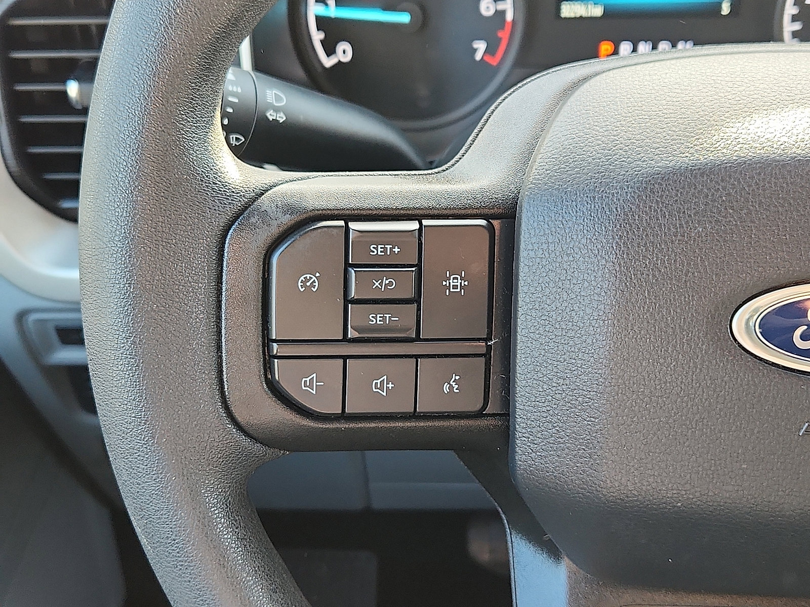 Used 2023 Ford F150 XL w/ Trailer Tow Package image 23