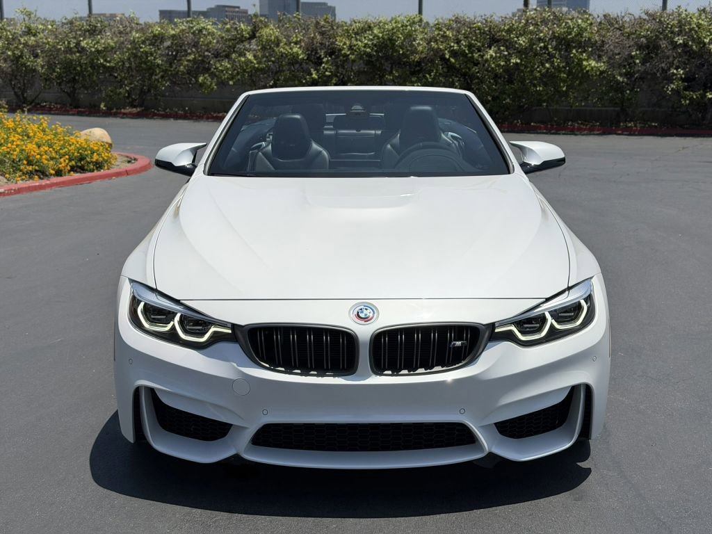 Used 2019 BMW M4 Convertible w/ Competition Package RWD image 4