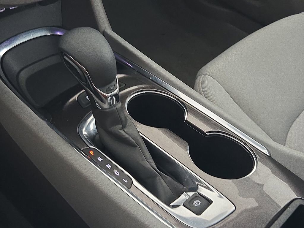 Used 2024 Chevrolet Malibu LT FWD image 21