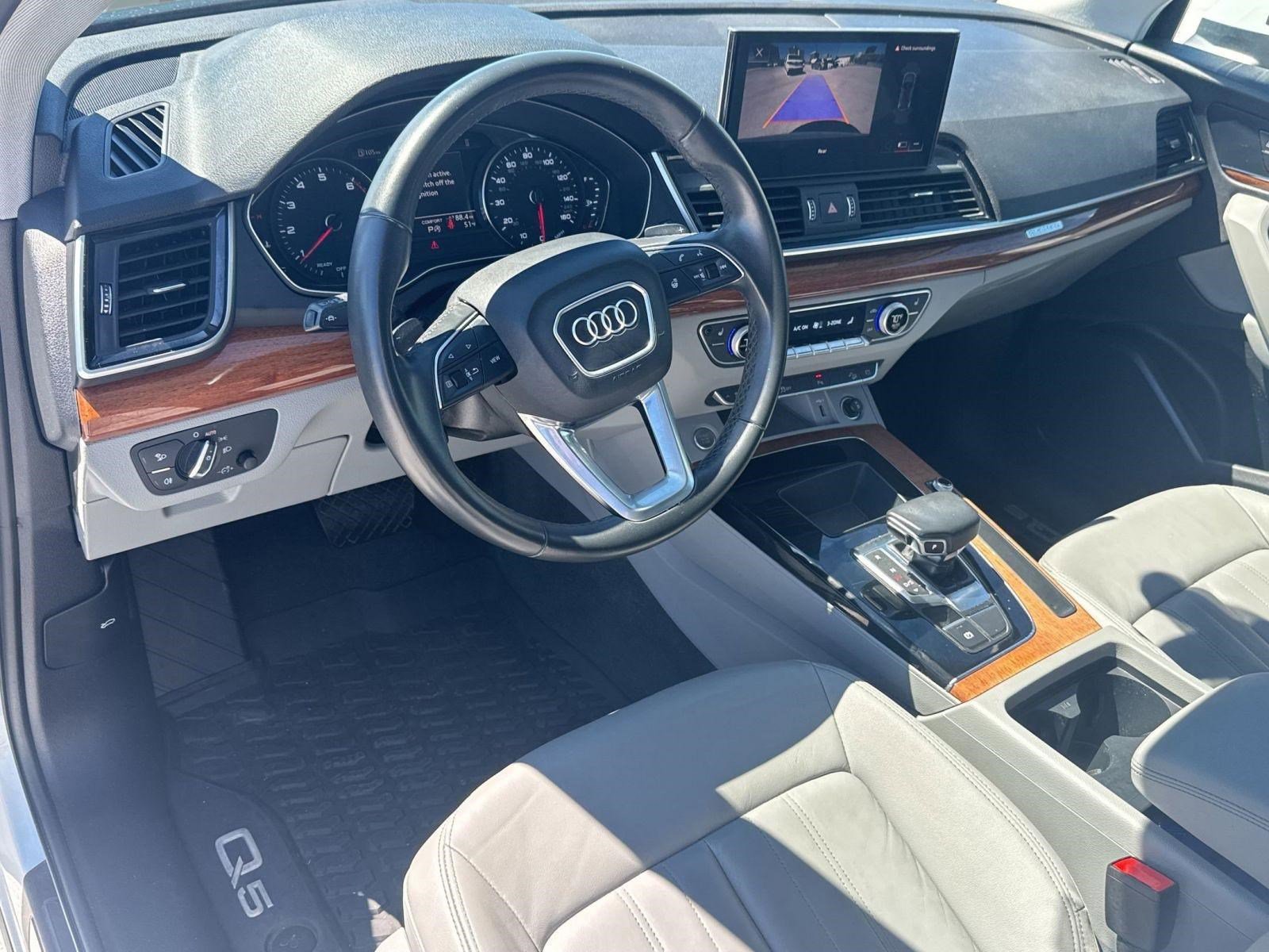 Certified 2023 Audi Q5 2.0T Premium w/ Convenience Package image 4