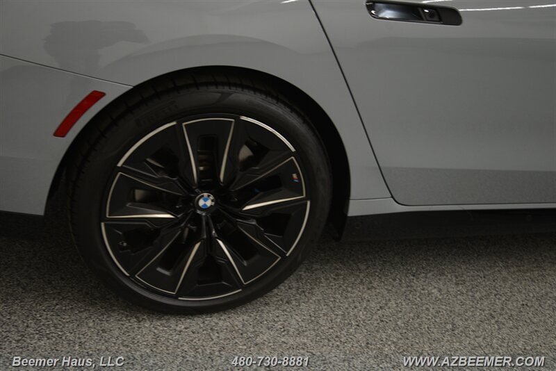 Used 2024 BMW 740i w/ M Sport Professional Package RWD image 49