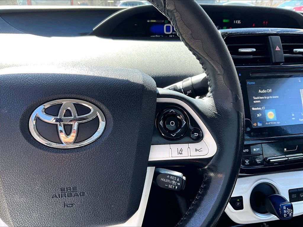 Used 2017 Toyota Prius Prime Plus image 17