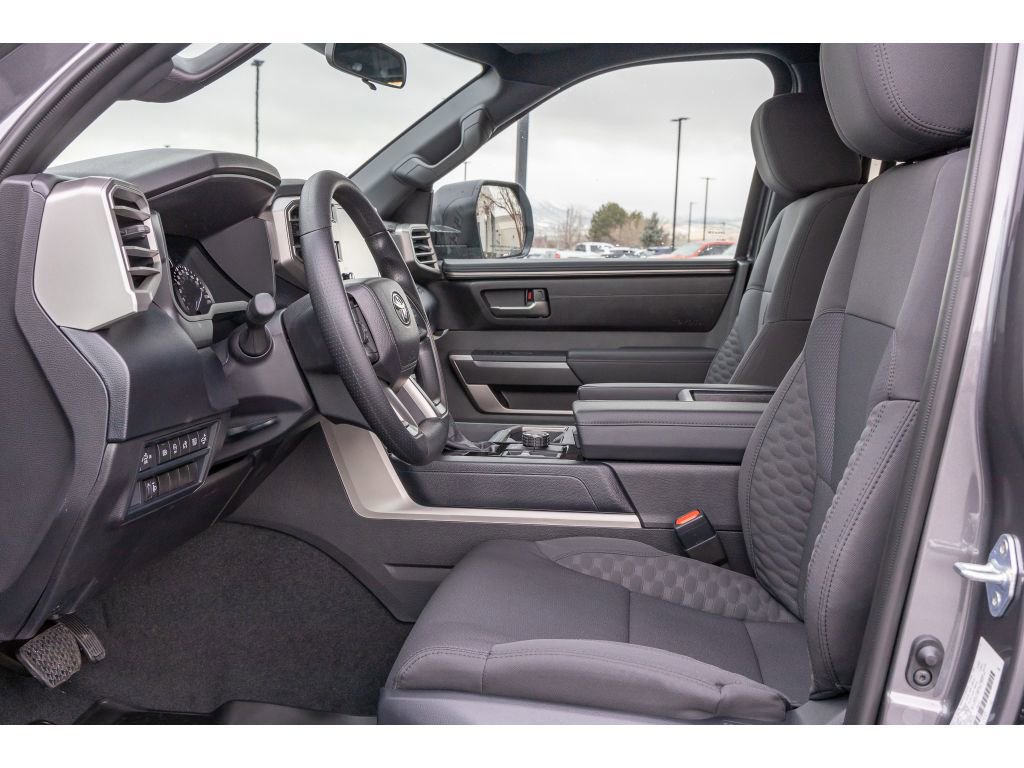 New 2025 Toyota Tundra SR5 image 15