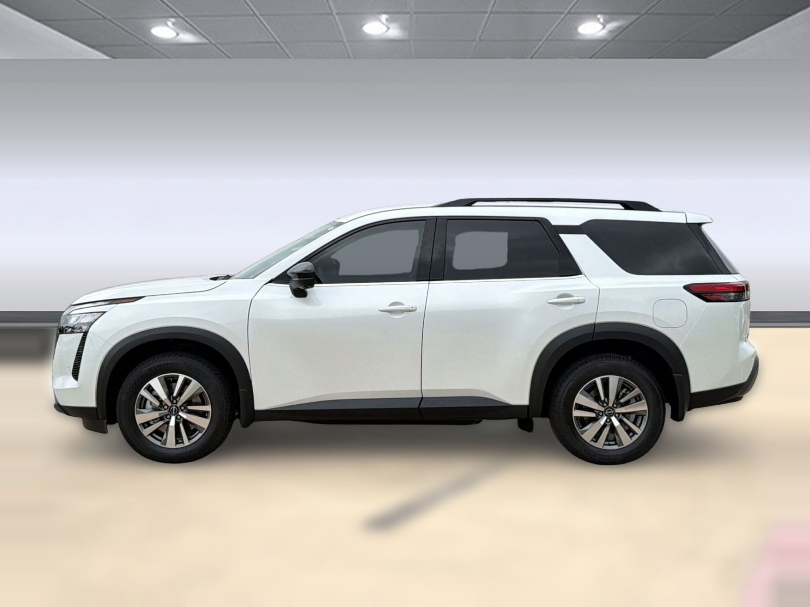 New 2026 Nissan Pathfinder SL image 2