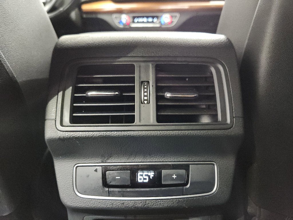 Used 2023 Audi Q5 2.0T Premium w/ Convenience Package image 35