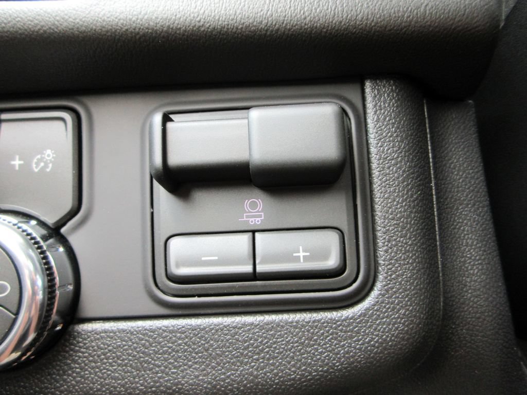 New 2026 GMC Yukon XL Elevation w/ Elevation Premium Package AWD/4WD image 20