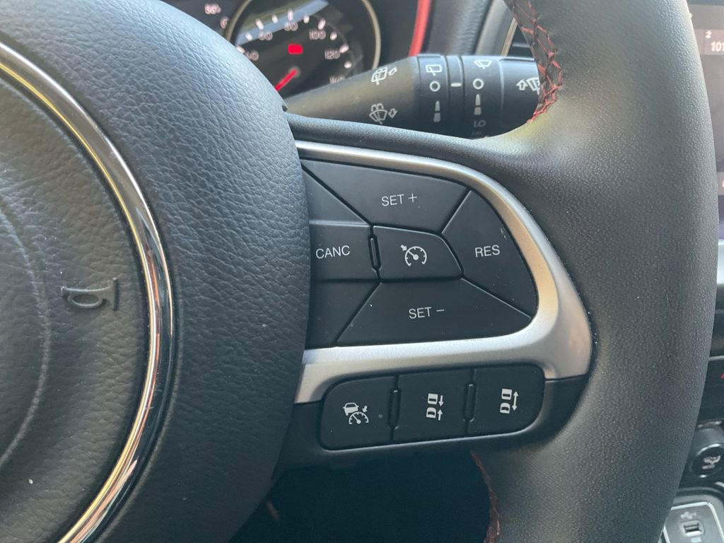 Used 2021 Jeep Compass Trailhawk image 20