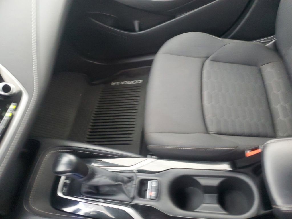 Used 2022 Toyota Corolla SE image 22