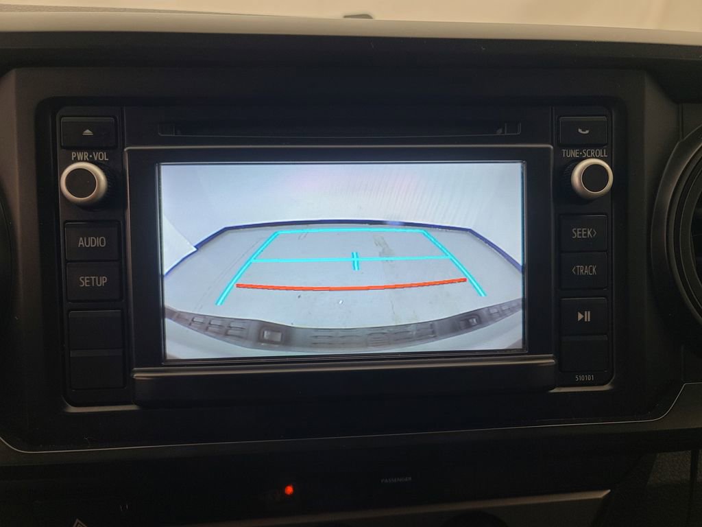 Used 2016 Toyota Tacoma SR image 30