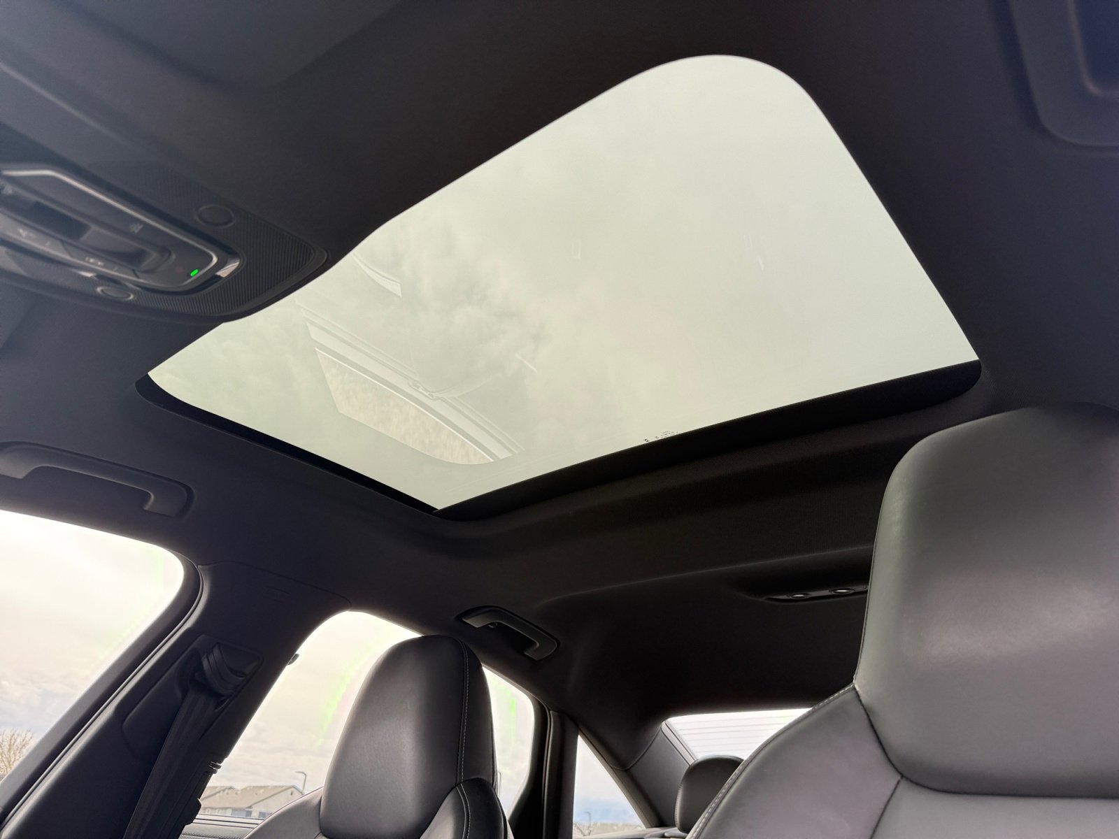 Used 2021 Audi S6 Prestige w/ Prestige Package image 34