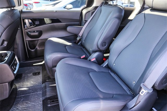 New 2026 Kia Carnival SX Prestige image 9