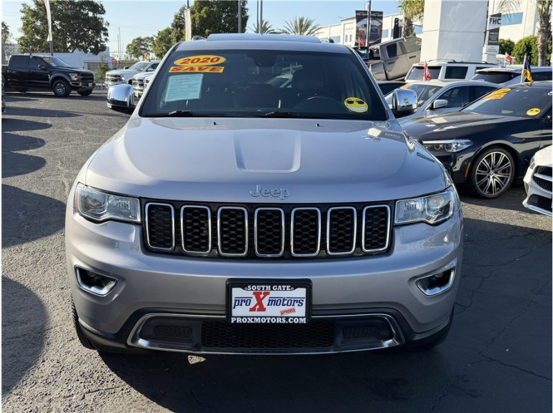 Used 2020 Jeep Grand Cherokee Limited w/ Luxury Group II image 2